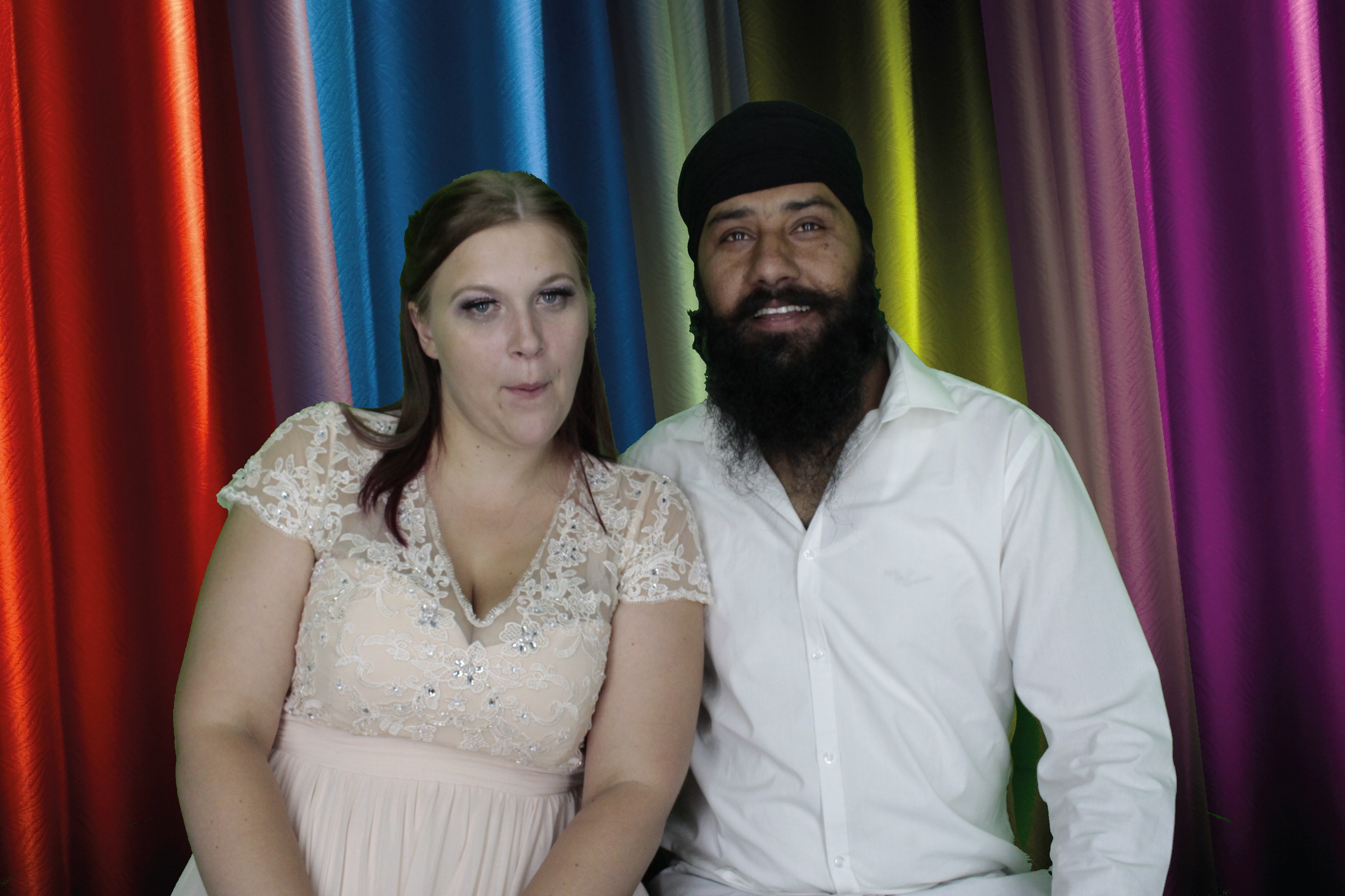 Bhavin & Yasmin’s Wedding | View more photos from the event at gallery.myphotoboothexperience.co.uk/u/MyPhotoBoothExperienceLtd/Bhavin-Yasmin’s-Wedding